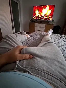 KarlosCarutox online show from December 1, 2025, 1:49 pm