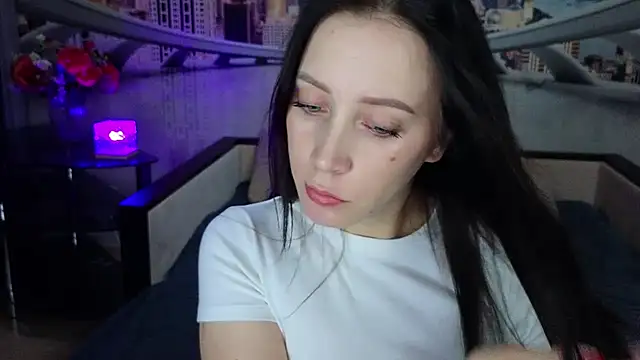 MonikaSweetXXX online show from March 18, 2025, 7:53 pm