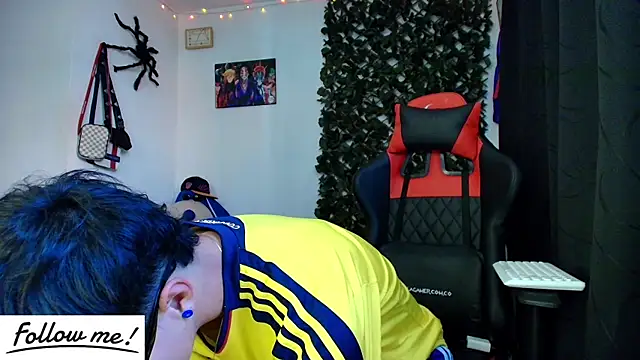 twink sebas  online show from January 22, 2025, 6:41 pm