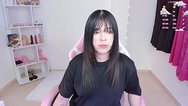 misshoneyxxx online show from January 26, 2025, 2:56 am