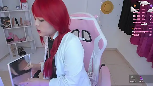 misshoneyxxx online show from February 9, 2025, 12:49 am