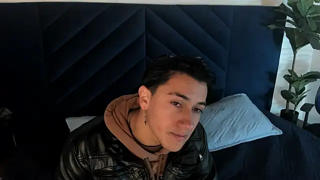 Andy Joy  online show from December 14, 2025, 10:31 am