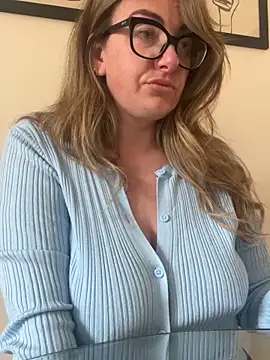 Snapshot of Miss_Stassi chatting on May 12, 2026, 8:22 am Miss Stassi online show from May 12, 2026, 8:22 am
