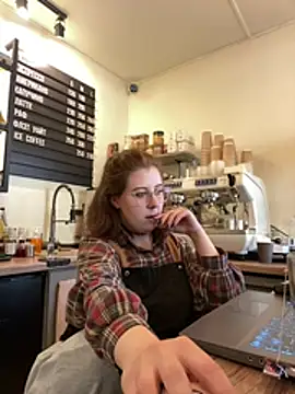 cinnabon  online show from June 3, 2026, 2:33 pm