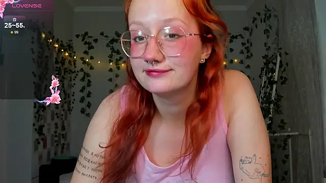 KrisTyBooBsin online show from September 29, 2025, 10:53 am