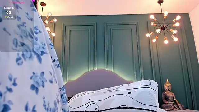 Snapshot of rubyhill_2711 chatting on January 10, 2025, 2:04 am rubyhill 2711 online show from January 10, 2025, 2:04 am