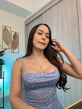 Snapshot of rubyhill_2711 chatting on February 7, 2026, 12:14 am rubyhill 2711 online show from February 7, 2026, 12:14 am