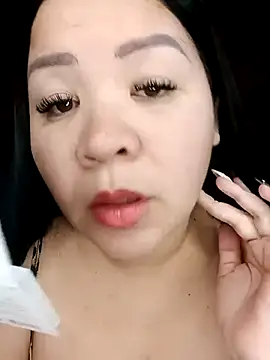 Snapshot of Chantal_lopez chatting on October 27, 2025, 8:02 pm Chantal lopez online show from October 27, 2025, 8:02 pm