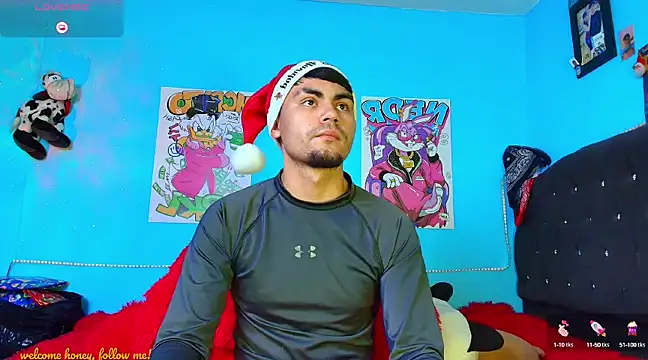 Snapshot of kalivan_voinesscu chatting on December 17, 2024, 6:45 am kalivan voinesscu online show from December 17, 2024, 6:45 am