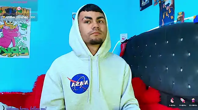 Snapshot of kalivan_voinesscu chatting on January 20, 2025, 7:04 am kalivan voinesscu online show from January 20, 2025, 7:04 am