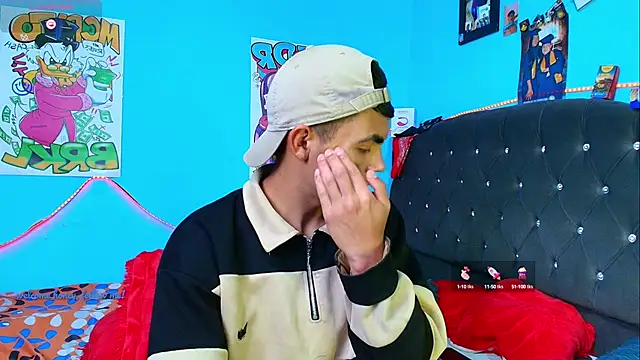 Snapshot of kalivan_voinesscu chatting on February 13, 2025, 7:03 am kalivan voinesscu online show from February 13, 2025, 7:03 am