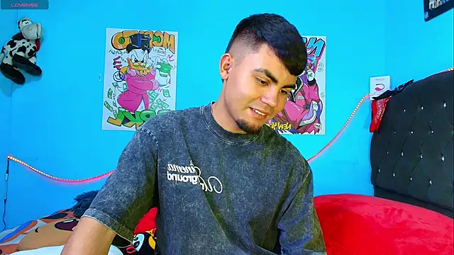 Snapshot of kalivan_voinesscu chatting on February 18, 2025, 5:53 am kalivan voinesscu online show from February 18, 2025, 5:53 am