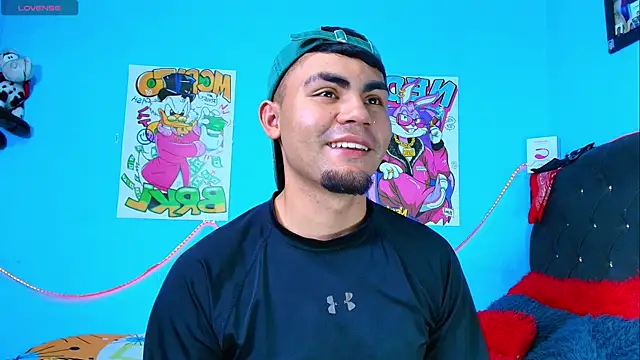 Snapshot of kalivan_voinesscu chatting on February 23, 2025, 5:12 am kalivan voinesscu online show from February 23, 2025, 5:12 am