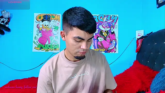 Snapshot of kalivan_voinesscu chatting on February 26, 2025, 6:47 am kalivan voinesscu online show from February 26, 2025, 6:47 am