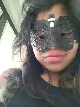 Snapshot of Bella_Luna18 chatting on December 25, 2024, 8:07 am Bella Luna18 online show from December 25, 2024, 8:07 am