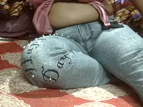 Tameesh sexy mistress online show from February 23, 2025, 3:51 pm