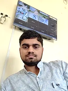 Snapshot of Ishan003 chatting on April 23, 2026, 7:30 am Ishan003 online show from April 23, 2026, 7:30 am