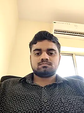 Snapshot of Ishan003 chatting on April 26, 2026, 7:17 am Ishan003 online show from April 26, 2026, 7:17 am