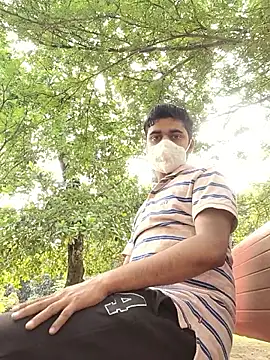 Snapshot of Ishan003 chatting on April 30, 2026, 2:51 am Ishan003 online show from April 30, 2026, 2:51 am
