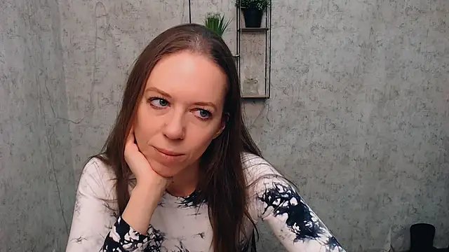 GloriaSi  online show from February 12, 2025, 7:23 am