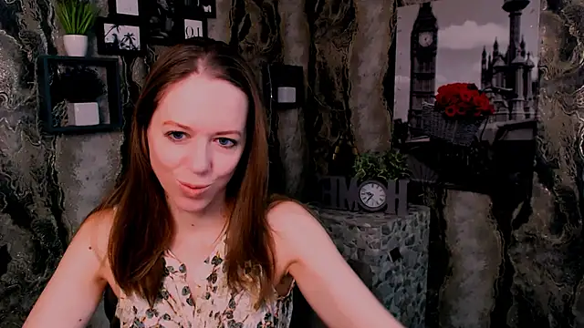 GloriaSi  online show from February 18, 2026, 5:47 am