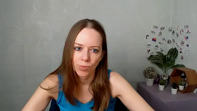 GloriaSi  online show from March 30, 2026, 5:52 am