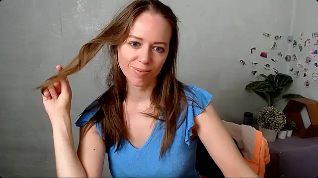 Snapshot of GloriaSi_ chatting on May 24, 2026, 6:07 am GloriaSi online show from May 24, 2026, 6:07 am