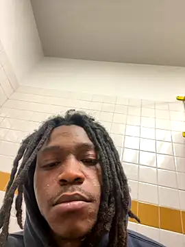 sneakylink13   online show from November 1, 2025, 1:46 pm