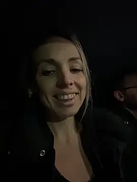 Annelibre online show from January 4, 2025, 6:09 pm