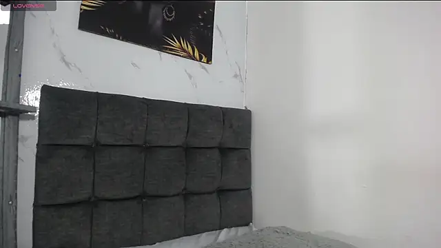 mikoto urab online show from January 10, 2025, 10:36 pm