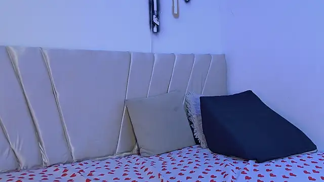 Snapshot of mikoto_urab chatting on November 20, 2025, 7:24 pm mikoto urab online show from November 20, 2025, 7:24 pm