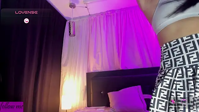 brittany williams  online show from March 27, 2026, 4:07 am