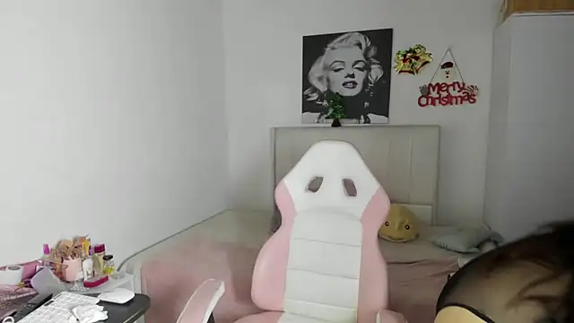 playsecrets online show from December 31, 2024, 5:40 pm