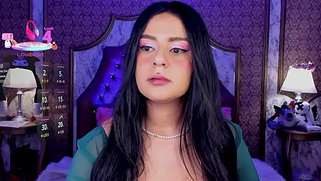 SoffiQueen online show from March 14, 2026, 1:38 pm