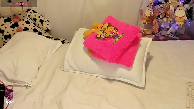 bruneettklaryss online show from December 27, 2024, 10:55 am