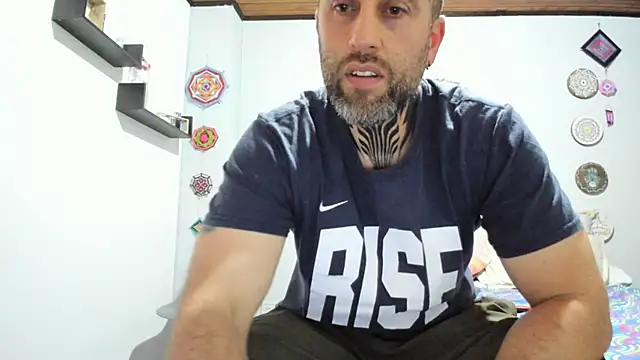 Antoniohot2024 online show from January 15, 2025, 11:30 pm