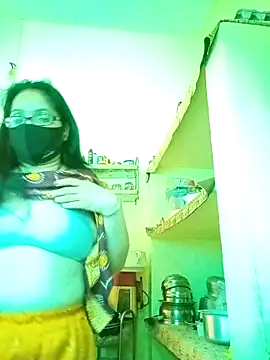 heenage online show from March 11, 2025, 5:38 am