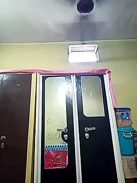 heenage online show from April 16, 2026, 4:13 am