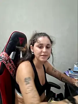 luuhcat09 online show from March 19, 2026, 12:03 am