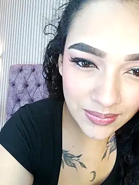 EMILYY FOXY online show from November 27, 2025, 7:16 pm