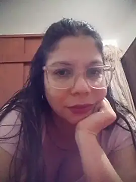 Carliina Soussa online show from May 27, 2026, 3:58 am