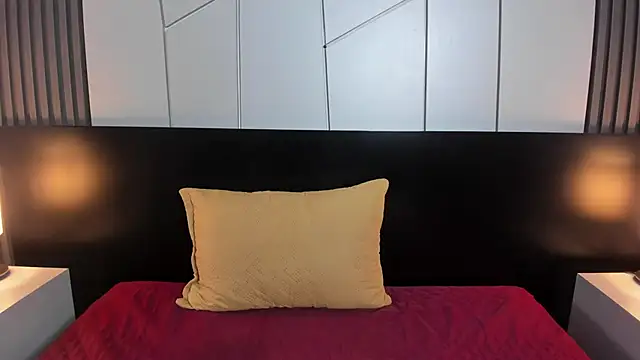 liz goth online show from January 15, 2025, 12:36 pm