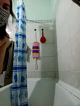 MikaKors online show from December 19, 2024, 3:07 am