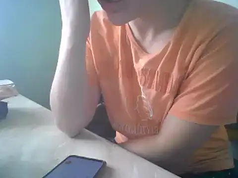 MikaKors online show from December 22, 2024, 4:50 am