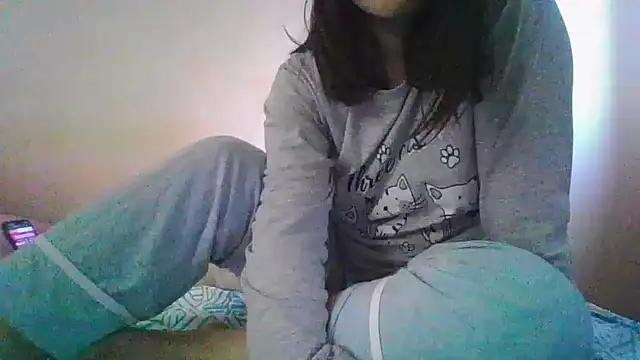 MikaKors online show from February 2, 2025, 10:24 am