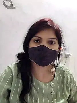 illay love online show from March 3, 2025, 5:07 pm