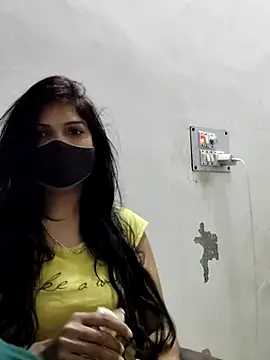 illay love online show from March 4, 2025, 2:10 pm