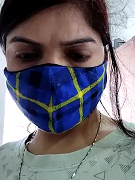 illay love online show from March 19, 2025, 6:35 am