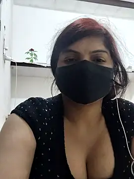 illay love online show from February 11, 2026, 7:52 pm