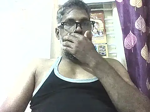 Snapshot of prakmat chatting on July 15, 2026, 3:28 pm prakmat online show from July 15, 2026, 3:28 pm